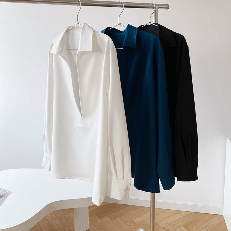 Chemise Femme Col V à Manches Longues – Légère & Élégante