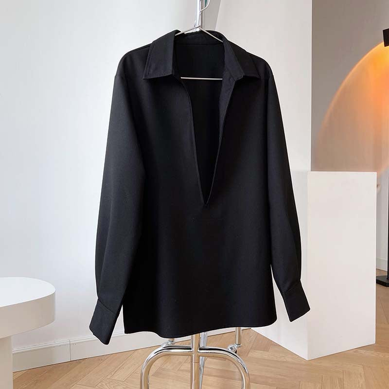 Chemise Femme Col V à Manches Longues – Légère & Élégante