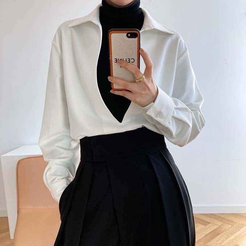 Chemise Femme Col V à Manches Longues – Légère & Élégante