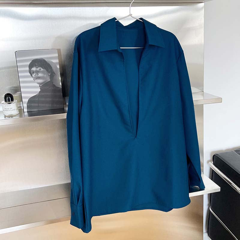 Chemise Femme Col V à Manches Longues – Légère & Élégante