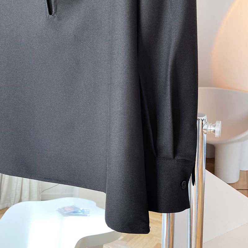 Chemise Femme Col V à Manches Longues – Légère & Élégante